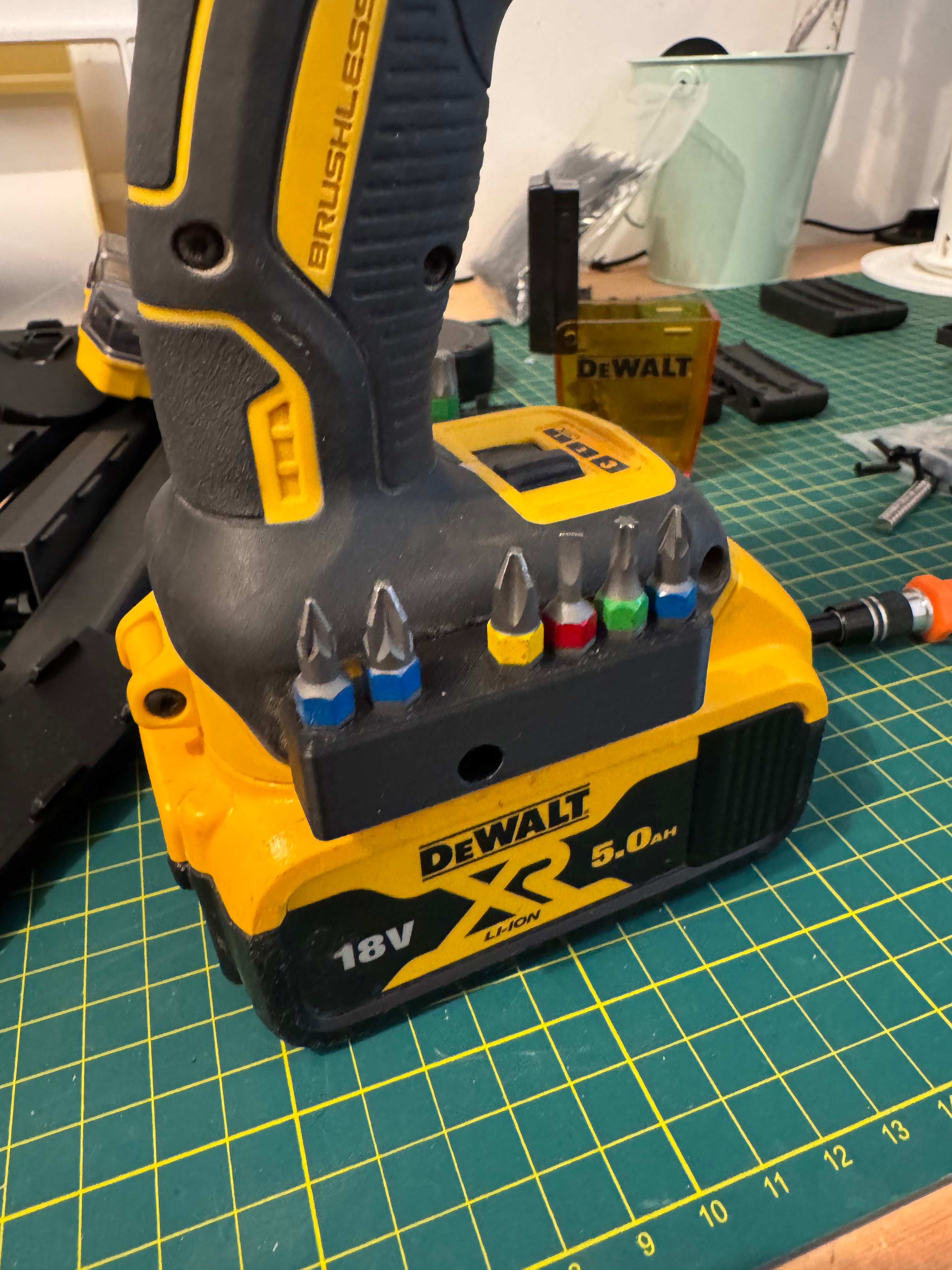 Magnetic Bit Holder for DeWalt