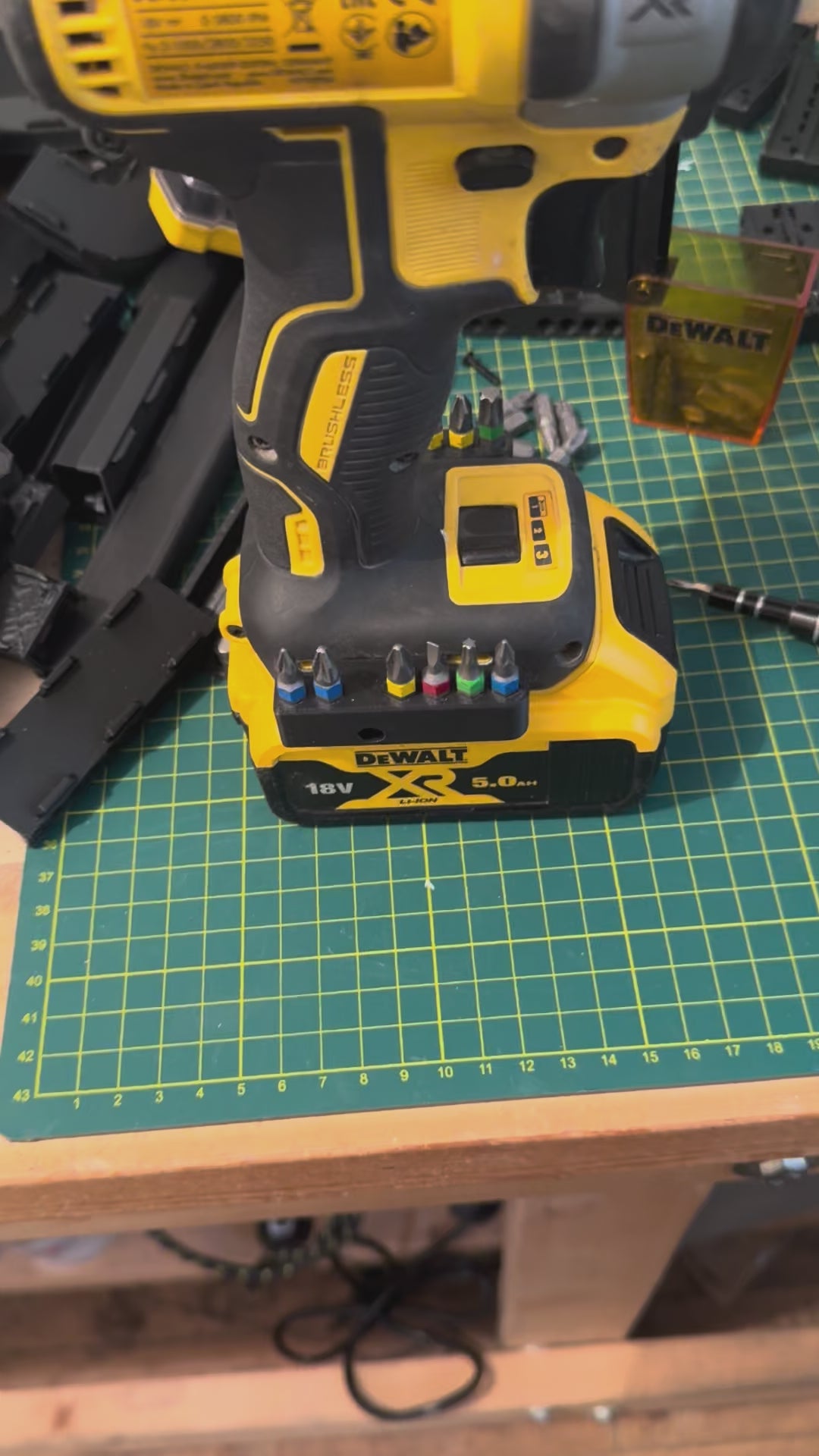Magnetic Bit Holder for DeWalt